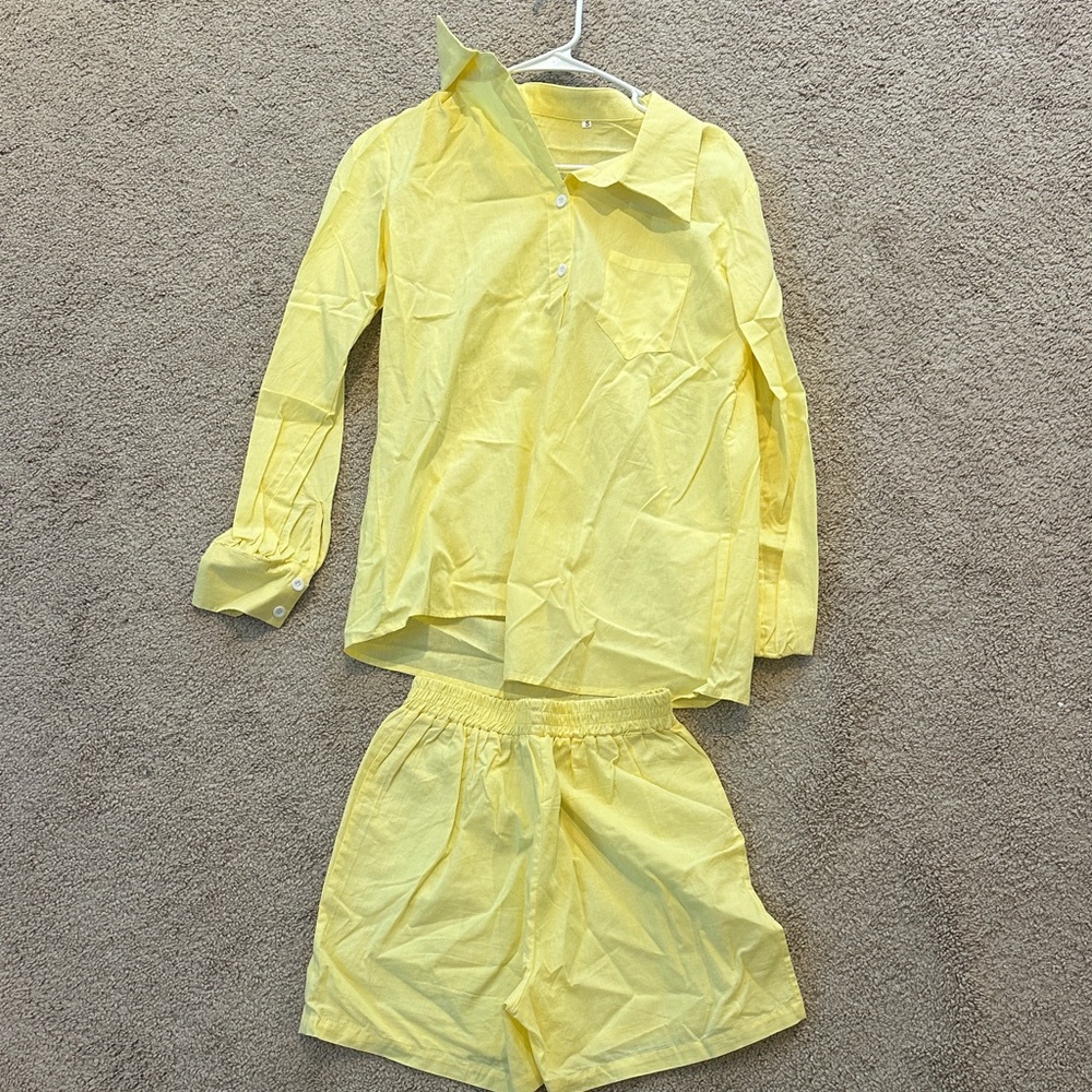 Yellow set